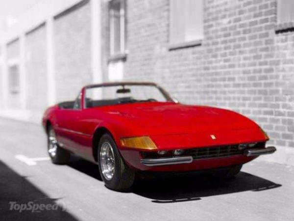 1972 Ferrari 365 GTB/4 Daytona Spider 121 tane retilen zel aratan sadece biri...