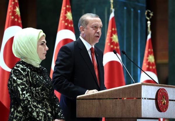 Cumhurbakan Recep Tayyip Erdoan,  Cumhurbakanl Klliyesi'nde, Cumhuriyet'in kuruluunun 92. yl dnm  dolaysyla resepsiyon verdi.