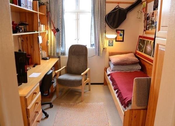 Siz oradayken en ar ceza kimindi?<br>    Bir adam ifte cinayet ilemiti. Oras iin seri katillik saylabiliyor. O yzden 21 yl hapis cezas almt.