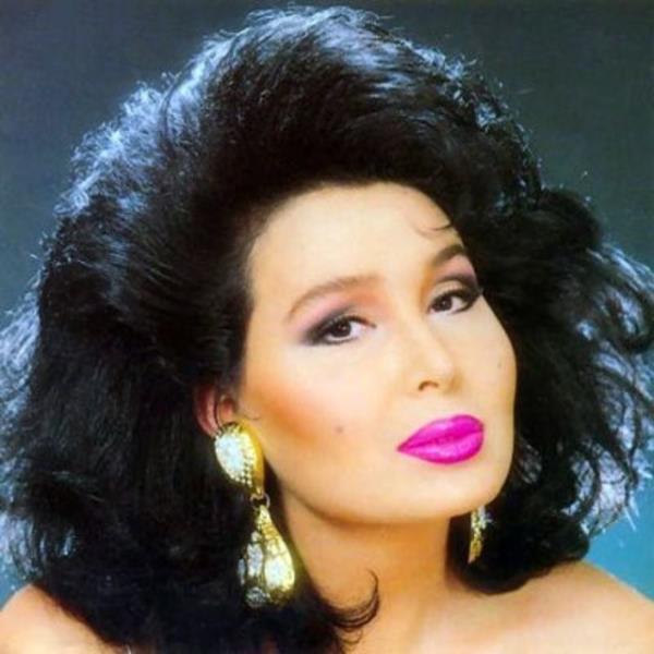 Asya kkenli arkc Ming Wong'un Trk mziinin divas Blent Ersoy'u birebir taklit ettii ortaya kt.