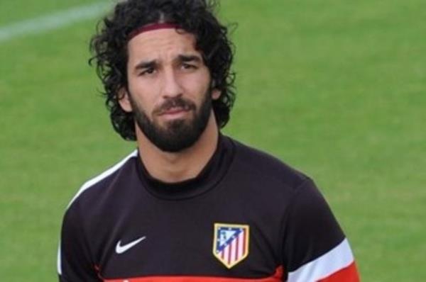 Altn, "Arda'ya benzetilince kendisini tandm ve futbola ilgi duymaya baladm. Bu durum beni mutlu ediyor" dedi.