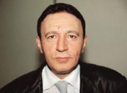 Mustafa Topalolu da kumar tutkusundan bir trl vazgeemeyen nllerden. Topalolu bir ka kez kumar operasyonlarnda gzaltna alnd sonra serbest brakld.