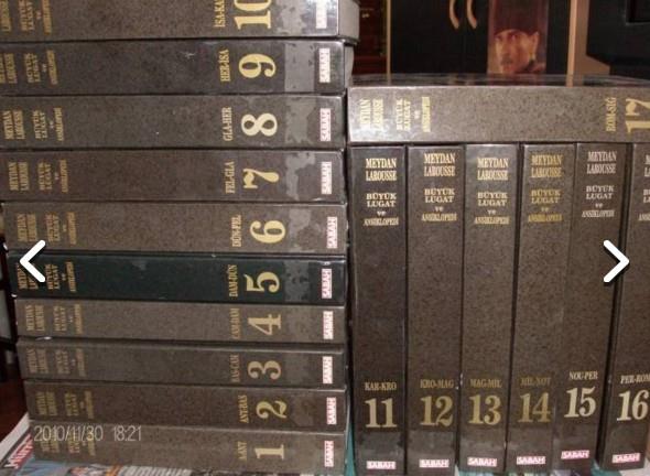 Hi Kullanlmayan Meydan Larousse Seti  Bunun Byk Larousse, Temel Britannica gibi eitleri de mevcuttur.