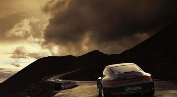 Bilim insanlar artk sr srasnda elektronik arabalar arj edecek yollar yaratma teknolojisi zerinde alyor.