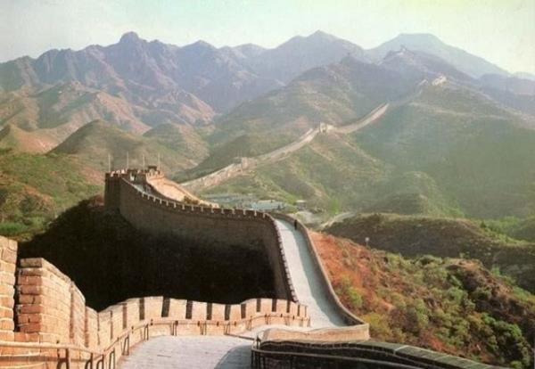 in Seddi ok byk olabilir, fakat uzaydan grlebilecek kadar geni deildir.