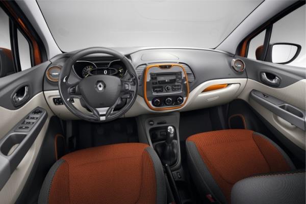 RENAULT'TAN 3 YILA SIFIR FAZ  <br>  Renault, ekim kampanyas kapsamnda, Kadjar modeli hari tm binek otomobillerinde 15 bin lira 15 ay vade, 36 bin lira 12 ay vade ya da 12 bin lira 36 aya kadar vadeli kredi kullanmlarnda sfr faiz uyguluyor. Bu tutar ve vade zerindeki kredi taleplerinde, maksimum 48 bin lira ve 48 ay olmak zere, Maxxi Koruma (Kredi Koruma Sigortas) ile yzde 0,99, Maxxi Korumasz yzde 1,04 faiz oranyla kredi kullanlabiliyor.<br>    Finansman kampanyas kullanlmadan yaplacak satn almlarda, Megane HB?te 3 bin 500 lira, Fluence, Captur, Clio Ailesi, Megane Sport Tourer, Scenic ve Symbol?de 3 bin lira nakit alm indirimleri sunuluyor.