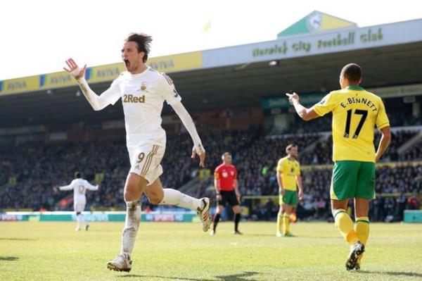 45. Michu (Swansea City)