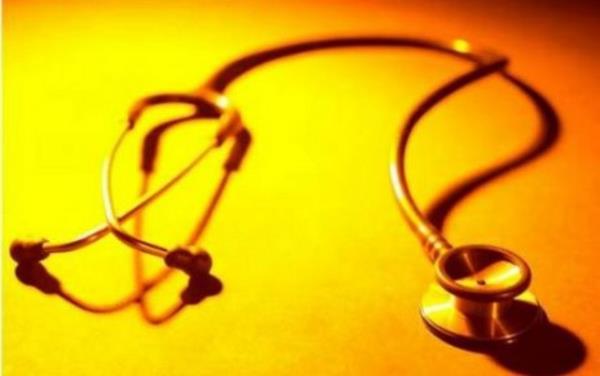 CEVAP: 14.06.2013 gn liseyi bitirdiinizden 5510 sayl Kanun'un 67. maddesinin aadaki maddesi gereince, "?Ayrca, lise ve dengi renim grlmesi sebebiyle bakmakla ykml olunan kii veya hak sahibi sfatyla salk hizmetinden yararlandrlan ocuklar, 20 yan dolduracaklar tarihi amamak kaydyla bu renimlerini bitirmelerini izleyen tarihten itibaren 120 gn sreyle ayn kapsamda salk hizmetlerinden yararlanmaya devam ederler." denildiinden, 14.06.2013 gnnden itibaren 120 gn bedava yararlanma hakknz var. Durumu SGK'ya dileke ile bildirin borcunuzu silsinler.