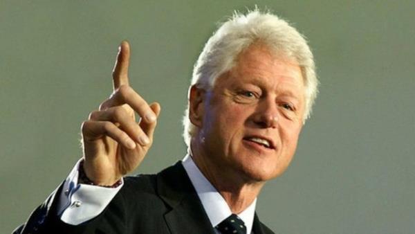 <p>64-Bill Clinton </p>  <p>           Bill, Hillary & Chelsea Clinton Foundation</p>  <p>       Ya: 69</p>