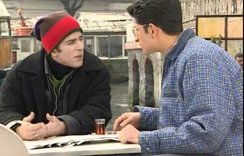 90'l yllara damgasn vuran "lgn Bedi" dizisinin elenceli ve haylaz karakteri 'Sava'n byle grnce ok aracaksnz.