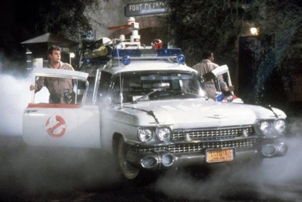 Hayalet Avclar | 1959 Cadillac Miller-Meteor Hearse (ECTO-1)
