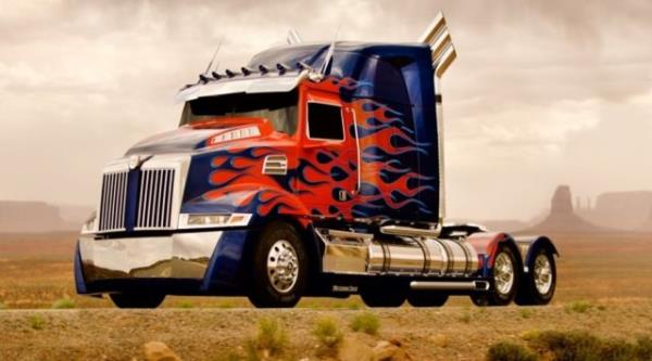 Transformers | Peterbilt 379
