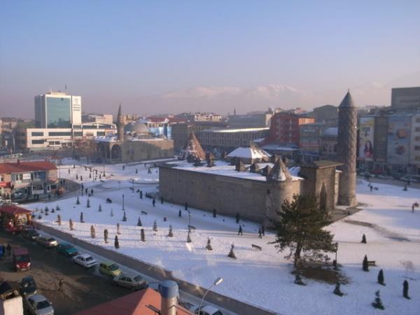 ERZURUM<br>  2.556.484.000 TL
