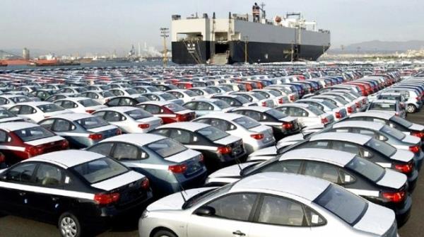 Trk otomotiv pazarnda faaliyet gsteren baz yerli ve yabanc firmalarn kampanyalarndan derledii bilgilere gre, ocak-ekim dnemindeki bymeye karlk, ekim aynda pazarn klmeye balamasnn ardndan kasm ay kampanyalar firmalarn kyasya rekabetine sahne oldu.