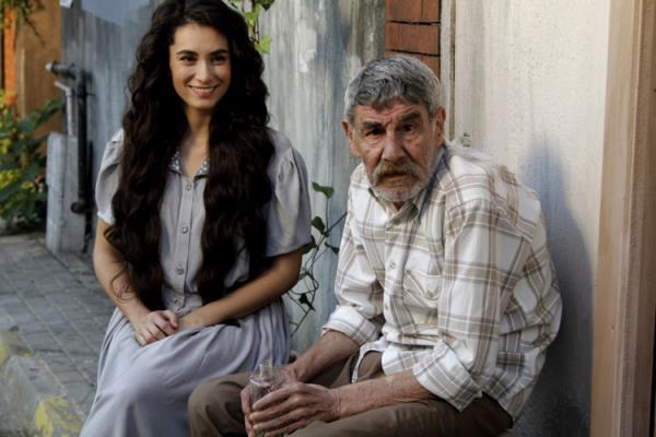 Ercan Yazgan 9 Ocak&#8217;ta seyirciyle buluacak olan BKM Film yapm &#8220;Bana Masal Anlatma&#8221; da da Surii&#8217;nde kolonya dkkan olan bir esnaf canlandryor...