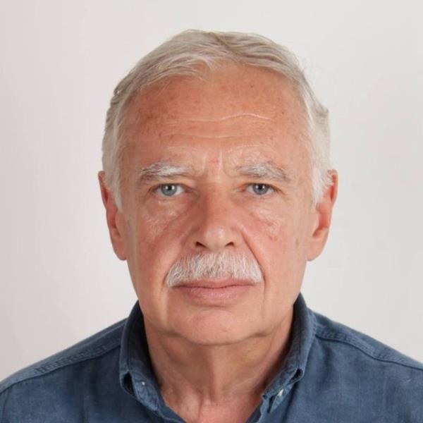 &#8220;Eskilerde i disiplini vard, imdiki oyuncularda neredeyse kalmad&#8217; diye konutu.