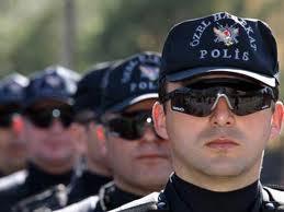 <P>Polis Memuru</P>  <P>Derecesi:8/1</P>  <P>Bugnk maa:2.784 TL</P>  <P>2014 maa: 2959 TL</P>  <P>Ocak 2015 maa: 3048 TL</P>  <P>Temmuz 2015 maa: 3139 TL</P>