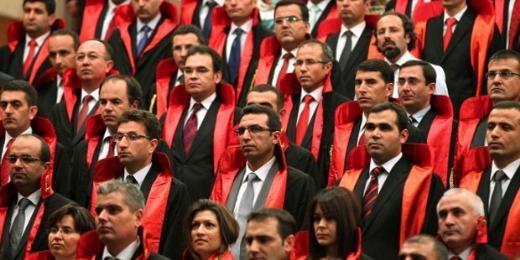 <P>Avukat</P>  <P>Derecesi:1/4</P>  <P>Bugnk maa:4001 TL</P>  <P>2014 maa: 4176 TL</P>  <P>Ocak 2015 maa:4301 TL</P>  <P>Temmuz 2015 maa:4430 TL</P>