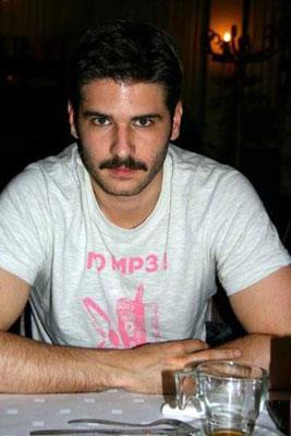 Oyunculua kliplerde figran olarak baladm...