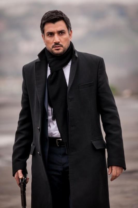 Uzun yllar Atatrk Havaliman D Hatlar Terminali&#8217;nde grev yapan Kayaolu, Necati amaz'n dikkatini ekince hayat deiti.