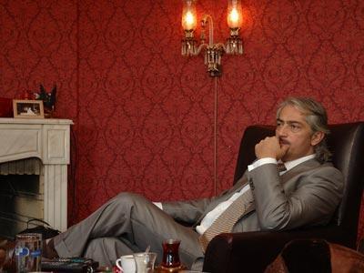 Evet, Mustafa Altoklar nl bir ynetmen olmadan nce bu ii yapyordu.