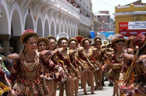 Dnyann en ksa boylu insanlarnn yaad lkeler; Bolivya, Endonezya, Filipinler ve Kamboya&#8217;dr.