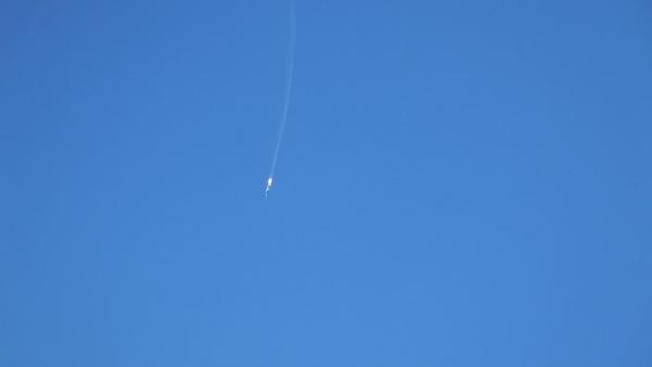 Suriye snrnda rejim askerlerinin Rus hava desteiyle ilerledii Bayrbucak blgesinde bir sava ua dt. CNN Trk ve NTV, askeri kaynaklara dayandrd haberde, uan snr ihlli yapmas nedeniyle Trk jetleri tarafndan vurulduunu belirtti. Reuters'e konuan bir Trk yetkili de, uan Trk jetleri tarafndan vurulmadan nce uyarldn syledi.