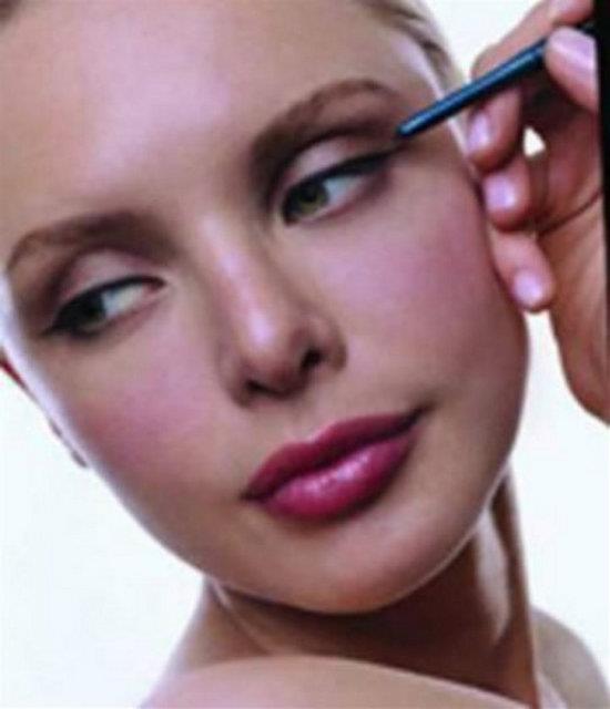 Brezilya'daki reklam kadnlarnn says, asker saysndan fazla