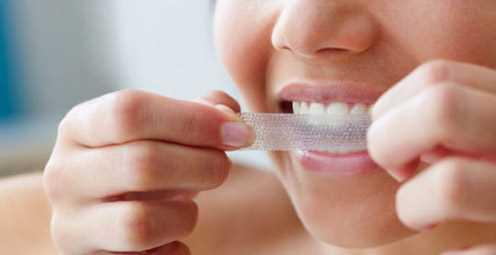 Her yemekten sonra mutlaka su iilmeli ya da az alkalanmal