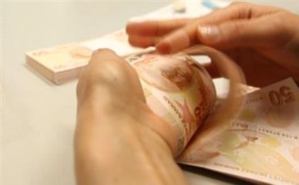 Fon&#8217;dan 20 milyar TL Hazine kefaleti  <br>  Kredi Garanti Fonu araclyla 20 Milyar TL tutarna kadar Hazine kefaleti verilebilmesinin n alyor. &#8216;stanbul Uluslararas Finans Merkezi (FM) ncelikli Dnm Program hayata geirilecek. Gayrimenkullerin elden karlmasnda deer art kazanlarnn vergilendirilmesine ynelik uygulamalar gzden geirilecek. Farkl finans kurumlar arasnda haksz rekabete yol aan vergi uygulamalar kaldrlacak.