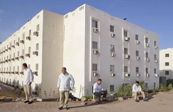 te hayalet tessilerden grntler...