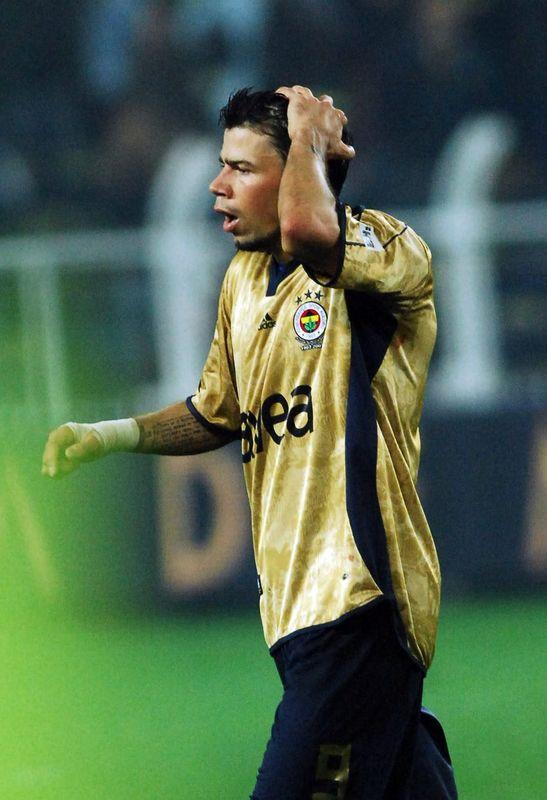 <p><b>Mateja Kezman</b></p> 7 milyon Euro <p>Atletico Madrid - Fenerbahe</p>