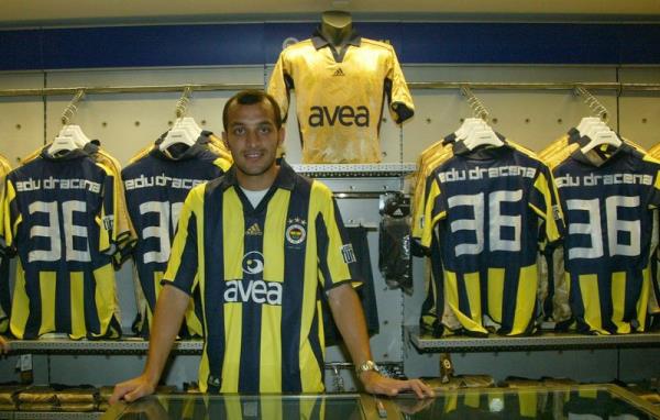 <p><b>Edu Dracena</b></p> 5.7 milyon Euro <p>Cruzeiro - Fenerbahe</p>