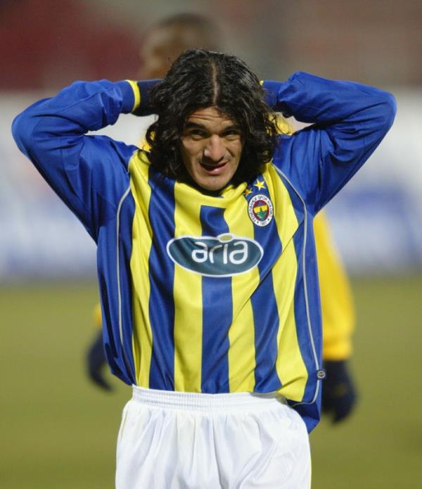 <p><b>Ariel Ortega</b></p> 6.5 milyon Euro River Plate  <p>Fenerbahe</p>