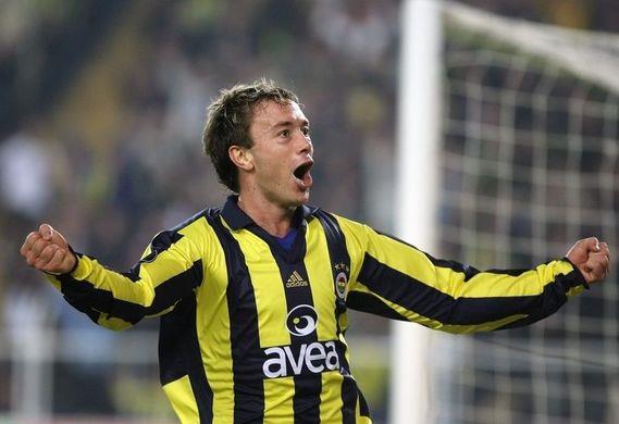<p><b>Diego Lugano</b></p> 7.5 milyon Euro Sao Paulo  <p>Fenerbahe</p>