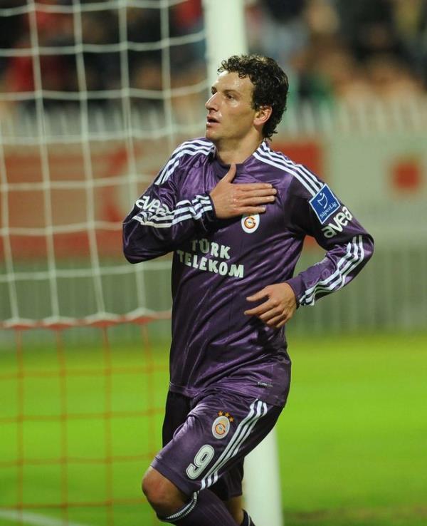 <p><b>Elano Blumer</b></p> 7 milyon Euro <p>Manchester City - Galatasaray</p>