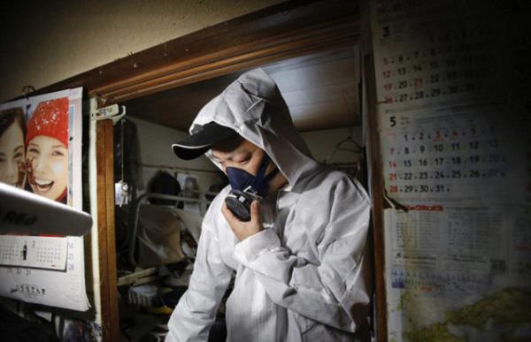 Bu kareler Japonya'dan. Sizce bu adamlar ne yapyor?