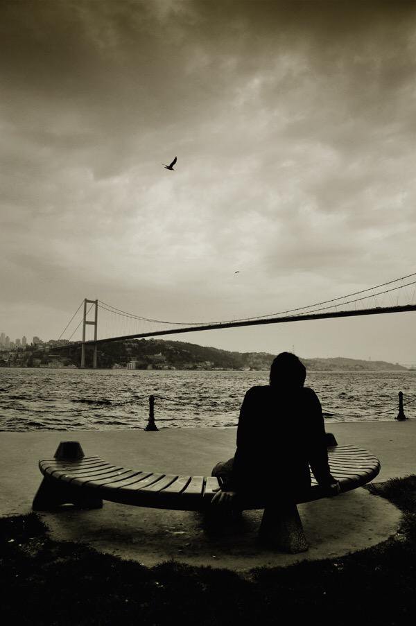 11. "Hibir zaman doru insan kmaz karna. Ya zaman yanltr, ya da insan."