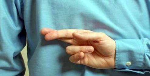 7. "Yalan yle nfuz etmi ki insanlarn diline, 'doruyu sylemek gerekirse...' diye bir kalp var."