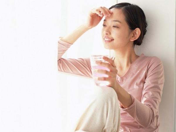 Vcudun yzde 65&#8242;i, kann yzde 92&#8217;si, kemiklerin yzde 22&#8217;si, beynin ve kaslarn yzde 75&#8242;i sudan oluuyor. Hcrelerin yaamsal faaliyetleri, vcut fonksiyonlarnn yerine getirilmesi vcudun su dengesinin korunmasyla mmkn.