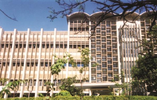 29- Indian Institute of Technology Bombay<br>  Hindistan