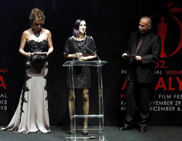 En yi lk Film dl: rak