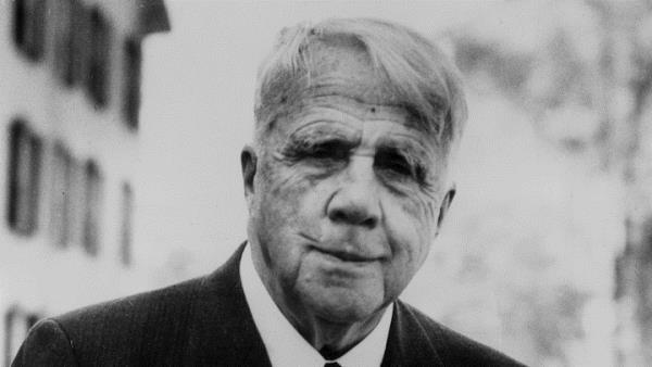 Robert Frost<br>Olduka nl bir air olan Robert Frost kkken gazete datm ve annesine retim asistan olarak yardm etmi. Sonrasnda da bir fabrikada ampl filamenti deitiricisi olarak alm.