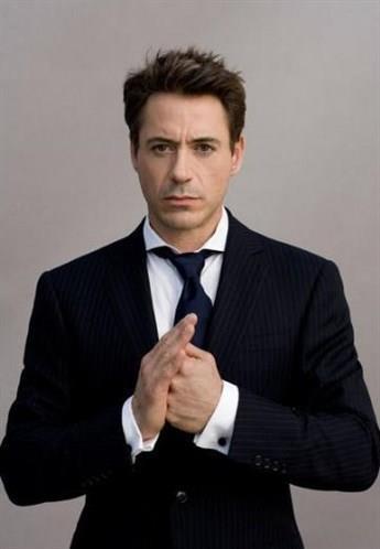 Robert Downey Jr. 1.74 cm.