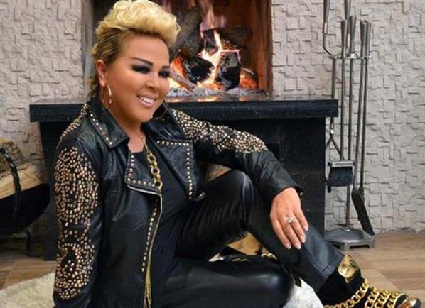 Safiye Soyman 158 cm