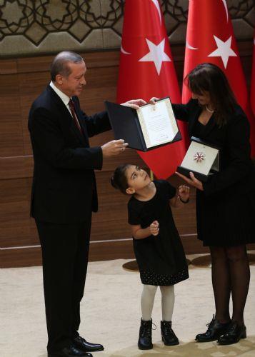 Cumhurbakanl Kltr ve Sanat Byk dl, sinema alannda Mnir zkul'a,