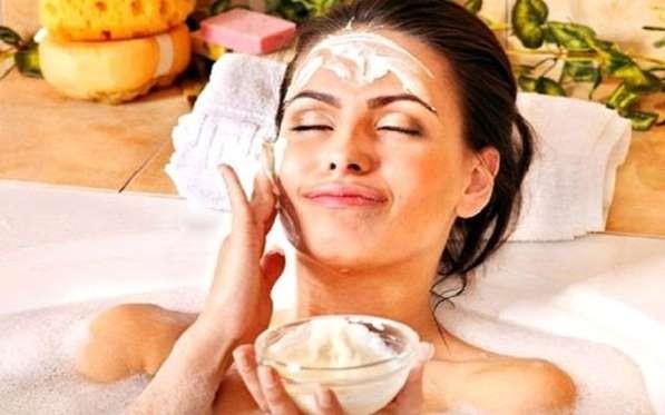 Portakal kabuu maskesi, siyah noktalar temizlemek iin faydaldr. Portakal kabuu ve yourdu kartrarak, kendinize salkl bir maske hazrlayabilirsiniz. Yznzde bu macunu 15 dakika tutup sonra lk suyla ykayn.