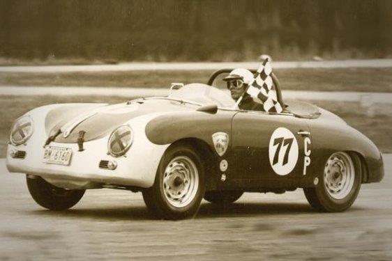 <p><b>Porsche 356 Carrera GT Speedster</b></p>    1954-1959 yllar arasnda modelden sadece 151 tane retildi. Tahmini sat fiyat 500 bin dolarn zerinde.