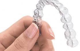 Di tellerinden kaynakl estetik kayglarn yetikinleri bu tedaviden uzak tuttuunu ifade eden Dacolu, szlerini yle srdrd: