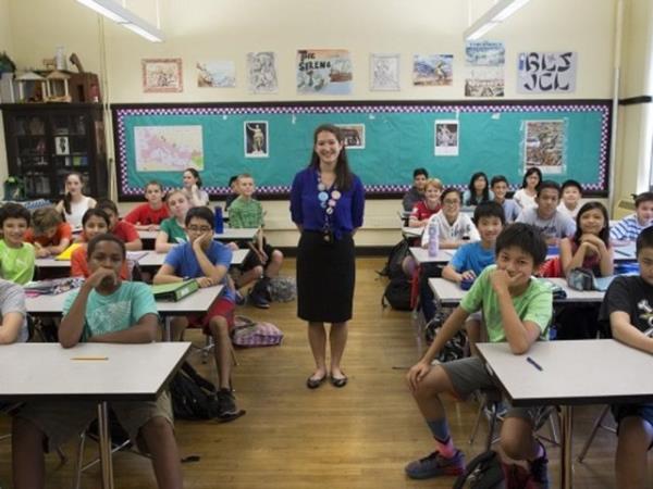 Businessinsider gelecekte en ok rabet grecek 21 meslei derledi  <br>  21. LKOKUL RETMENL  <br>  Gnmzdeki ortalama yllk kazan: 54,120 dolar  2024'te ngrlen i pozisyonu says: 78,300